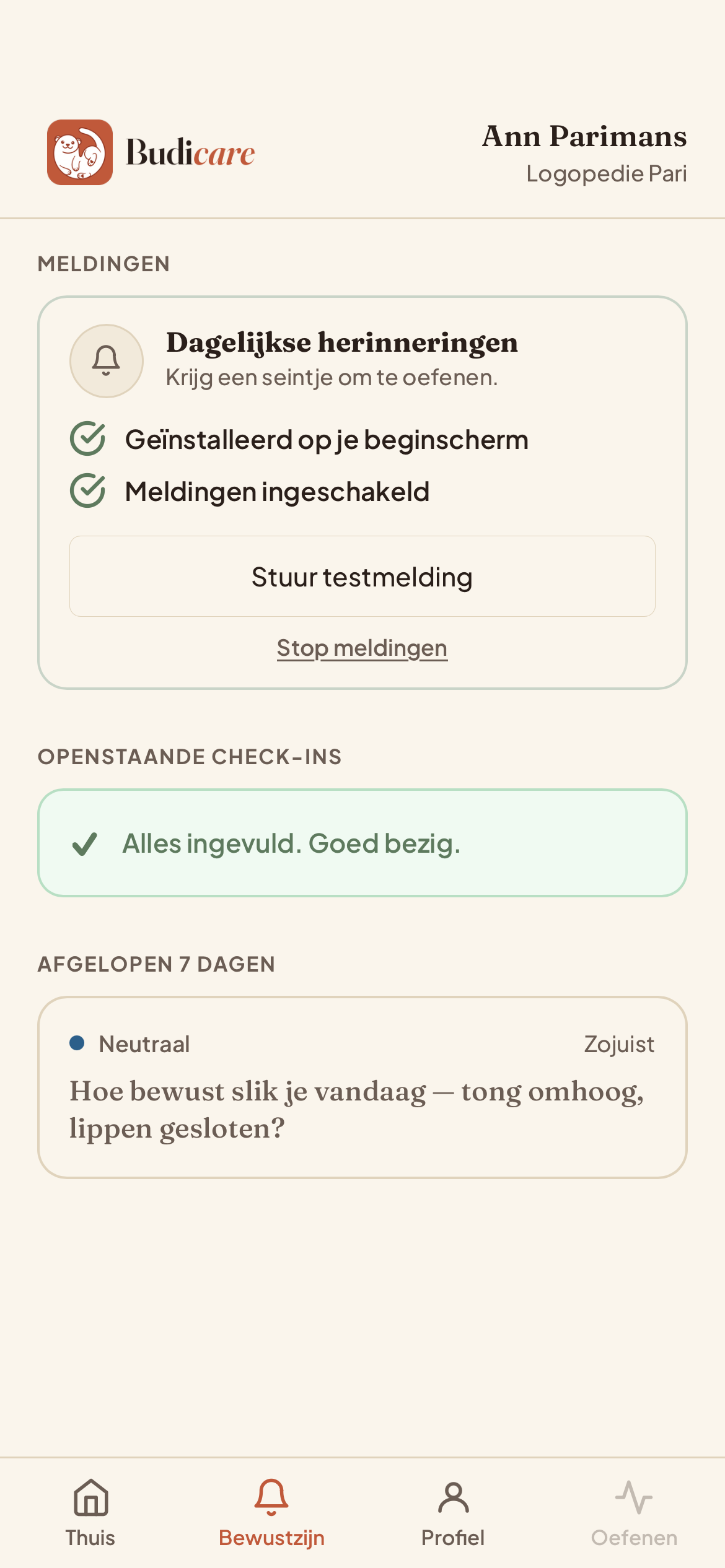 Bewustzijn-tab met twee groene vinkjes: 'Geïnstalleerd op je beginscherm' en 'Meldingen ingeschakeld'. Knop 'Stuur testmelding' zichtbaar.