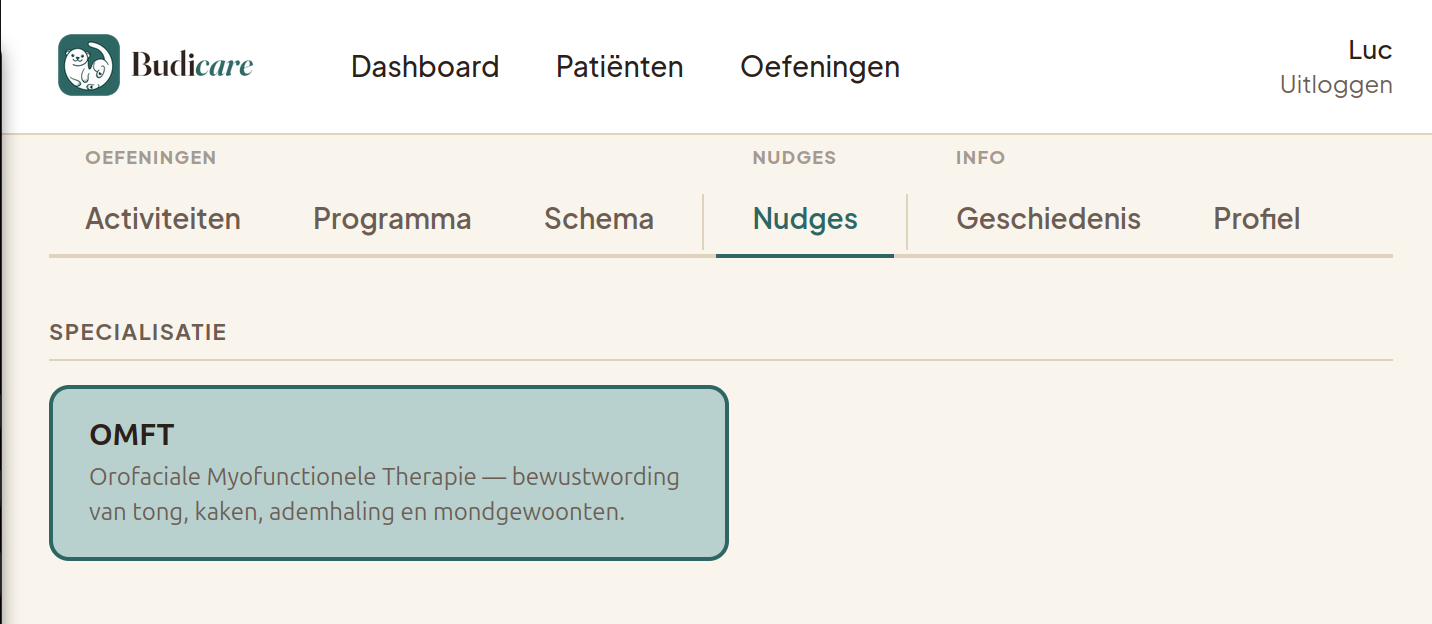 Patiëntpagina met tabs Activiteiten, Programma, Schema, Nudges, Geschiedenis en Profiel. Het tabblad Nudges is actief en toont de specialisatie OMFT.